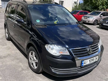 Авто Volkswagen Touran 2008 № 7851322