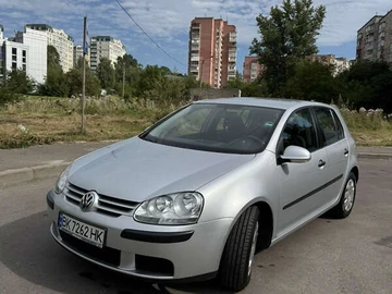 Авто Volkswagen Golf 2004 № 7851335
