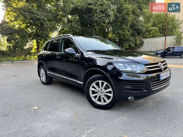 Авто Volkswagen Touareg 2012 № 7851447