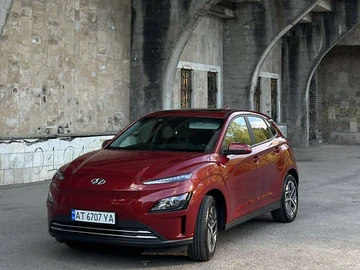 Авто Hyundai Kona Electric 2023 № 7851514