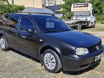 Авто Volkswagen Golf 2000 № 7851588