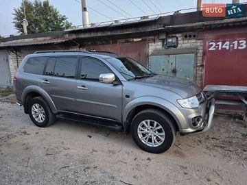 Авто Mitsubishi Pajero Sport 2013 № 7851596