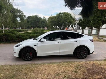 Авто Tesla Model Y 2022 № 7851730