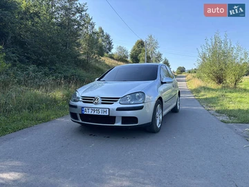 Авто Volkswagen Golf 2004 № 7851751
