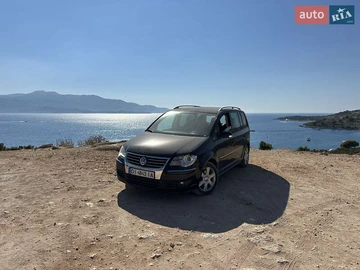 Авто Volkswagen Touran 2007 № 7851883