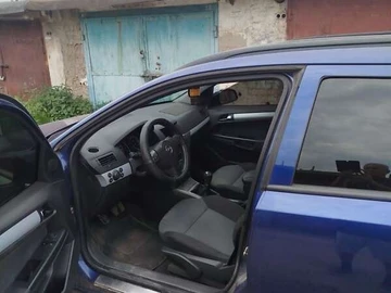 Авто Opel Astra 2005 № 7851959