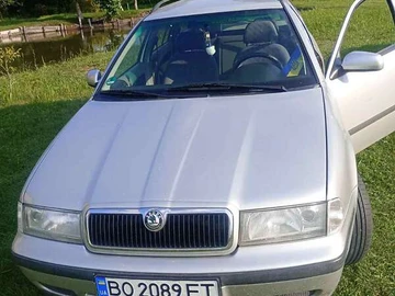 Авто Skoda Octavia 2000 № 7851965