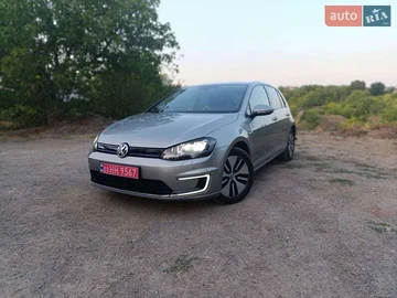 Авто Volkswagen E-Golf 2016 № 7852002