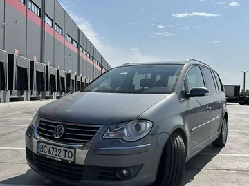 Авто Volkswagen Touran 2008 № 7852089