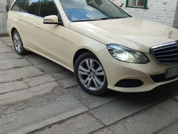 Авто Mercedes E-Class 2013 № 7852141