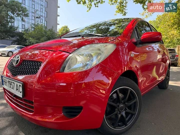 Авто Toyota Yaris 2006 № 7852257