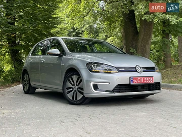Авто Volkswagen E-Golf 2015 № 7852295