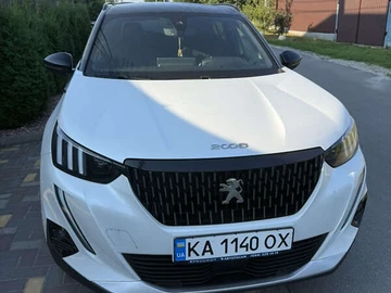 Авто Peugeot 2008 2020 № 7852351
