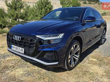 Авто Audi Q8 2019 № 7852392