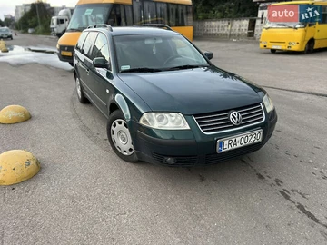 Авто Volkswagen Passat 2001 № 7852399
