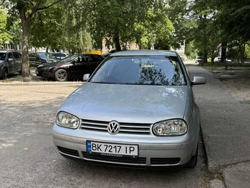 Авто Volkswagen Golf 2003 № 7852423