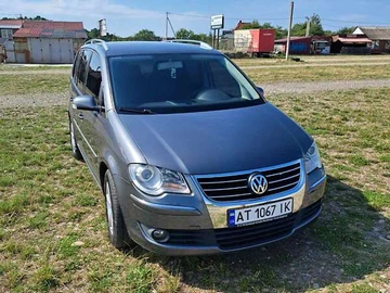 Авто Volkswagen Touran 2007 № 7852462