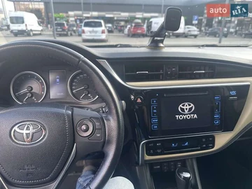 Авто Toyota Corolla 2017 № 7852534