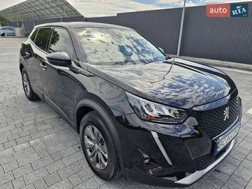 Авто Peugeot E-2008 2020 № 7852553