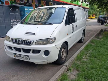Авто Hyundai H-1 2005 № 7852648