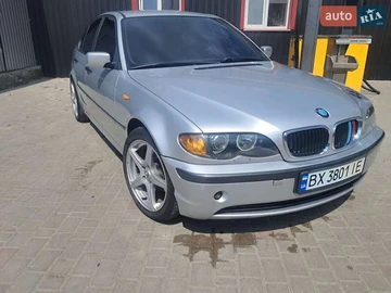 Авто BMW 3 Series 2002 № 7852659
