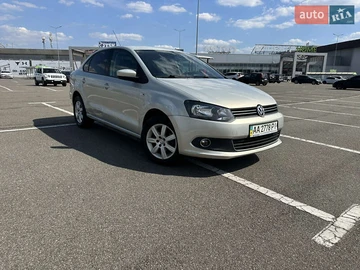 Авто Volkswagen Polo 2013 № 7852723