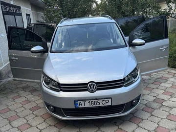 Авто Volkswagen Touran 2011 № 7852797
