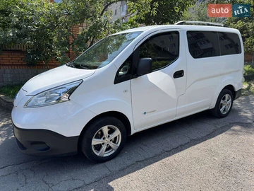 Авто Nissan E-Nv200 2014 № 7852801