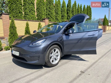 Авто Tesla Model Y 2020 № 7852904