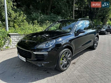 Авто Porsche Cayenne 2017 № 7852921