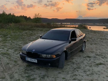 Авто BMW 5 Series 2001 № 7852987