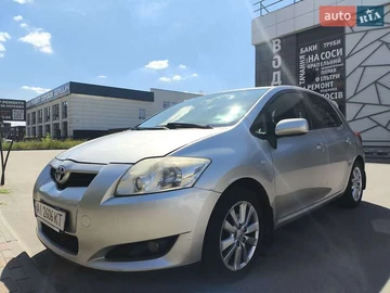 Авто Toyota Auris 2007 № 7853047