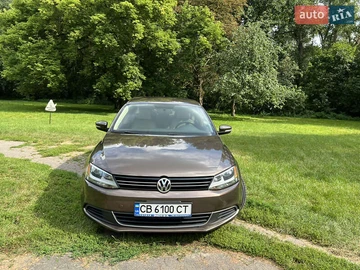 Авто Volkswagen Jetta 2012 № 7853100