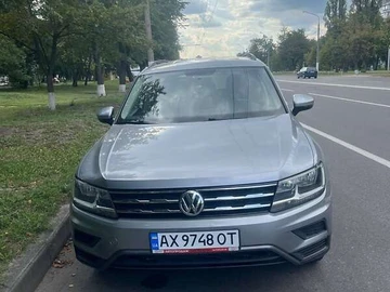 Авто Volkswagen Tiguan 2019 № 7853193
