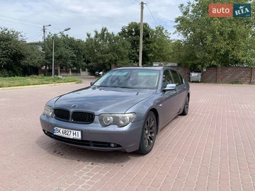 Авто BMW 7 Series 2002 № 7853313