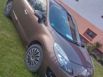 Авто Renault Scenic 2009 № 7853330