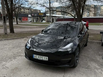 Авто Tesla Model 3 2019 № 7853451