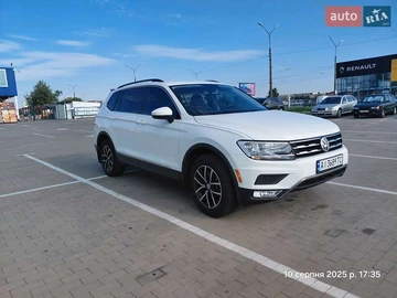 Авто Volkswagen Tiguan 2021 № 7853487