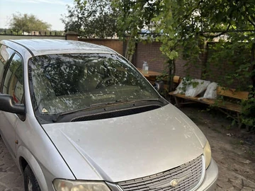 Авто Chrysler Voyager 2002 № 7853579