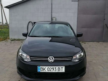 Авто Volkswagen Polo 2012 № 7853611