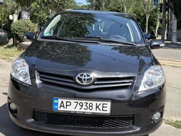 Авто Toyota Auris 2010 № 7853666