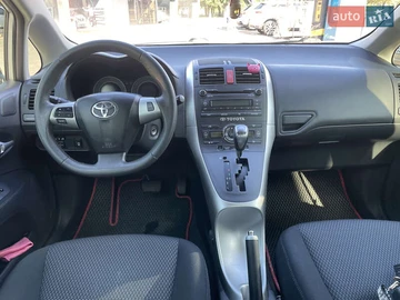 Авто Toyota Auris 2011 № 7853712