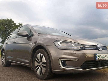 Авто Volkswagen E-Golf 2016 № 7853717