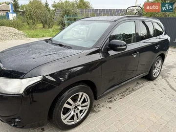 Авто Mitsubishi Outlander 2013 № 7853756