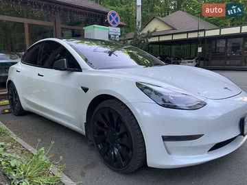 Авто Tesla Model 3 2021 № 7853838