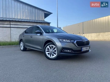 Авто Skoda Octavia 2023 № 7853846