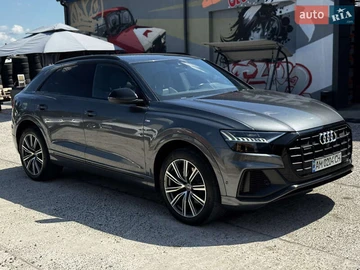 Авто Audi Q8 2020 № 7854025