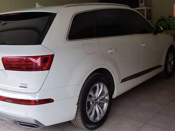 Авто Audi Q7 2017 № 7854077