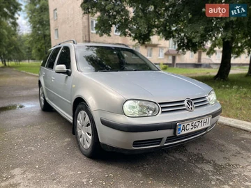 Авто Volkswagen Golf 2000 № 7854086