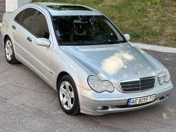 Авто Mercedes C-Class 2004 № 7854094